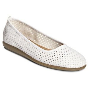 AEROSOLES Solsa Dance Perforated Leather Flats
